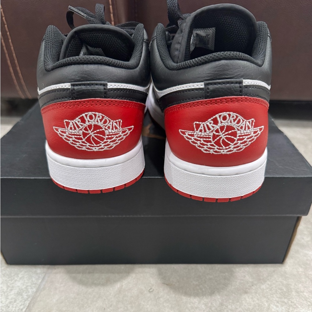 Size 10.5 - Air Jordan 1 Low Bred Toe 2.0 - Picture 7 of 8